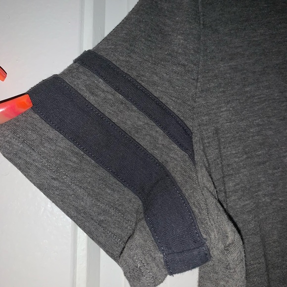 3/$15 pink t-shirt - Picture 3 of 5